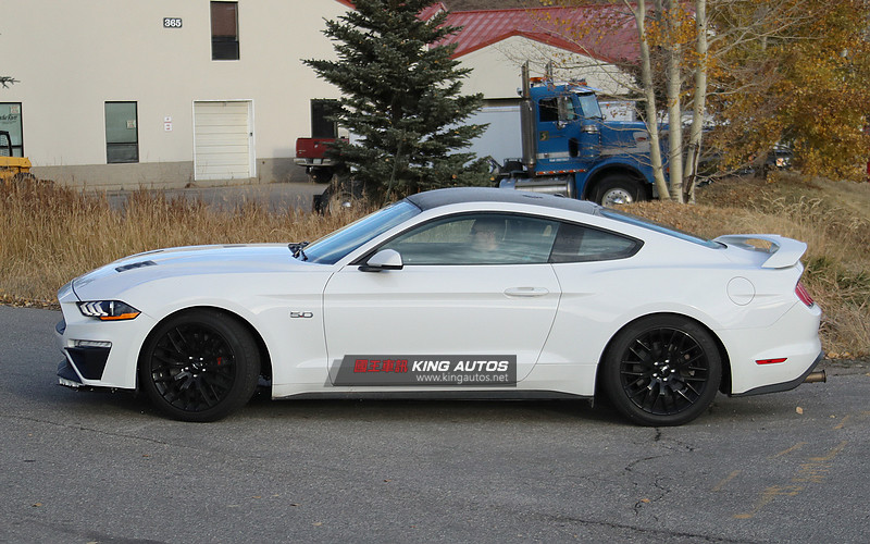 野馬專家再出手 Roush預告為小改《Ford Mustang》推出最新改裝套件 野馬專家再出手 Roush預告為小改《Ford Mustang》推出最新改裝套件