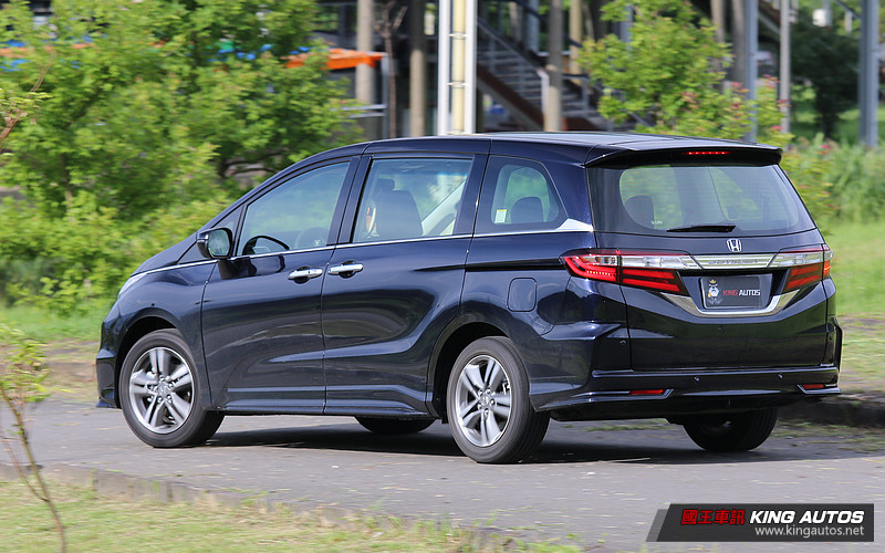 MPV比拼最終章─《Honda Odyssey x Luxgen M7 Turbo x Toyota Previa》,動態表現&a MPV比拼最終章─《Honda Odyssey x Luxgen M7 Turbo x Toyota Previa》,動態表現&a