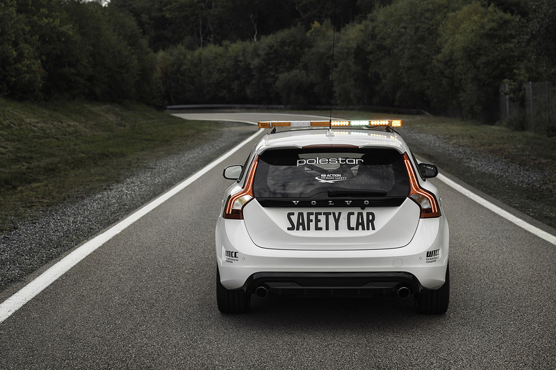 18年式《Volvo V60 Polestar WTCC Safety Car》登場 不僅安全還要更快 18年式《Volvo V60 Polestar WTCC Safety Car》登場 不僅安全還要更快