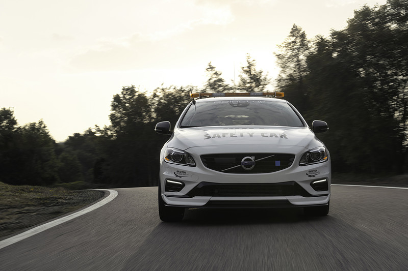 18年式《Volvo V60 Polestar WTCC Safety Car》登場 不僅安全還要更快 18年式《Volvo V60 Polestar WTCC Safety Car》登場 不僅安全還要更快