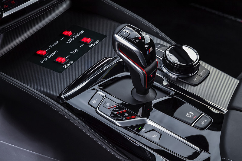 《BMW M5 MotoGP Safety Car》預約MotoGP閉幕站現身 《M Performance Parts》同步登場 《BMW M5 MotoGP Safety Car》預約MotoGP閉幕站現身 《M Performance Parts》同步登場