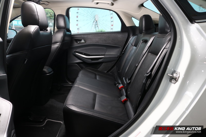 1.5升兩車型四氣囊起跳 《Ford Escort》58.8萬元起即日開放預售 1.5升兩車型四氣囊起跳 《Ford Escort》58.8萬元起即日開放預售
