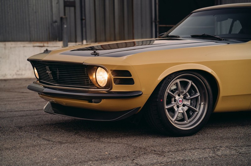 《SpeedKore》為小勞勃道尼客製專屬《Ford Mustang Boss 302》 《SpeedKore》為小勞勃道尼客製專屬《Ford Mustang Boss 302》