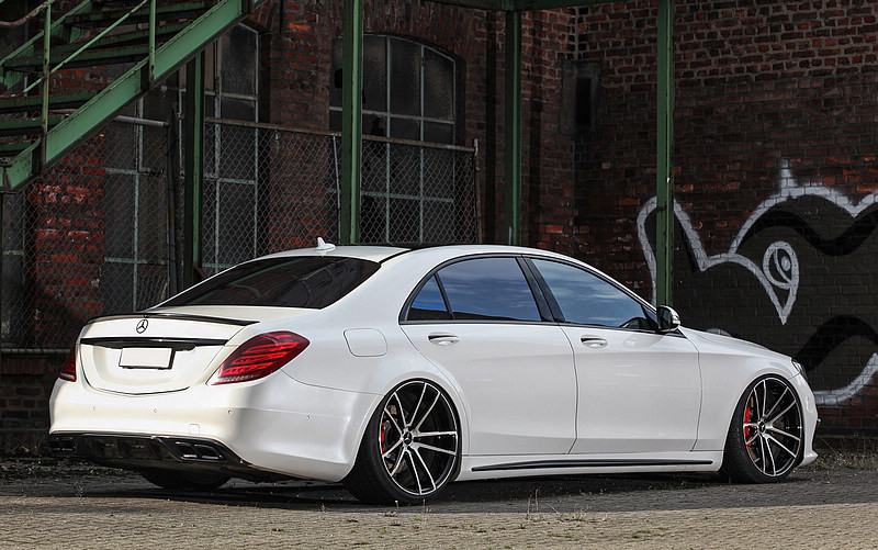 白星旗艦跑房 Inden Design操刀《Mercedes-AMG S 63》猛發705sp豪放動力 白星旗艦跑房 Inden Design操刀《Mercedes-AMG S 63》猛發705sp豪放動力