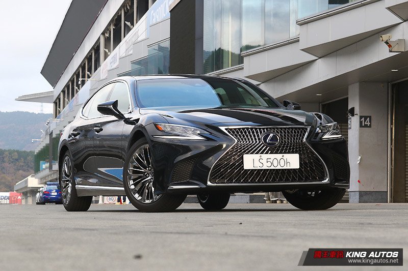 十年磨一劍 ─ 全新第五代《Lexus LS 500h》富士賽道先行體驗 十年磨一劍 ─ 全新第五代《Lexus LS 500h》富士賽道先行體驗