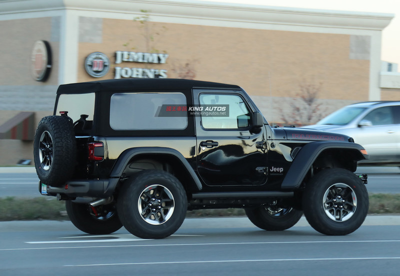 新世代《Jeep Wrangler》全車系曝光 三門/五門軟硬頂車型通通入列 新世代《Jeep Wrangler》全車系曝光 三門/五門軟硬頂車型通通入列