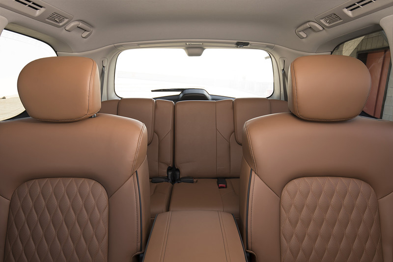 新世代《Infiniti QX80》杜拜現身 展現新世代休旅王者氣勢 新世代《Infiniti QX80》杜拜現身 展現新世代休旅王者氣勢