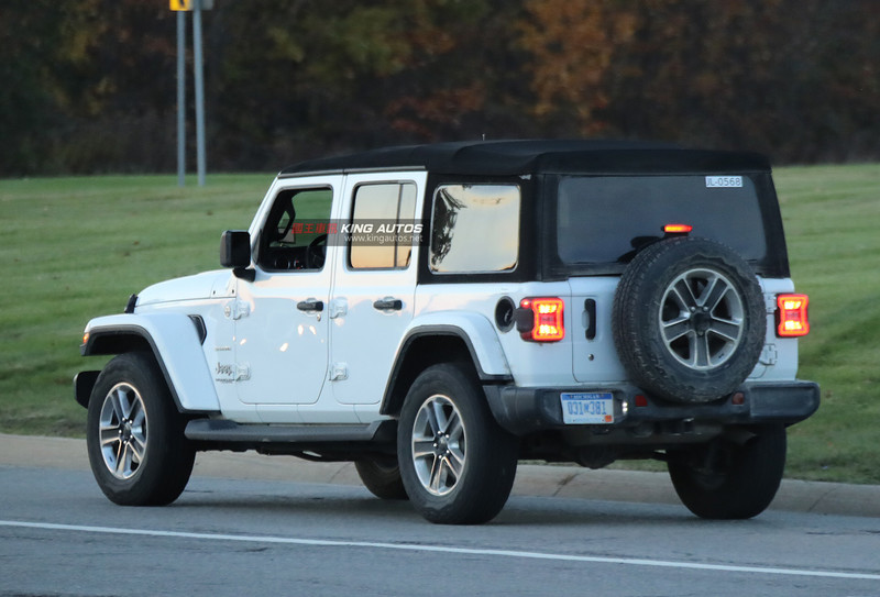 新世代《Jeep Wrangler》全車系曝光 三門/五門軟硬頂車型通通入列 新世代《Jeep Wrangler》全車系曝光 三門/五門軟硬頂車型通通入列