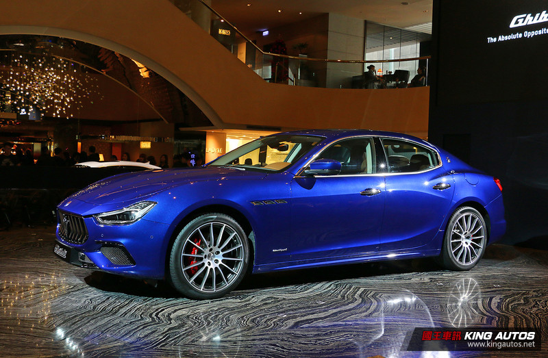 率先導入GranSport車型 2018年式《Maserati Ghibli》378萬元起降價發表 率先導入GranSport車型 2018年式《Maserati Ghibli》378萬元起降價發表