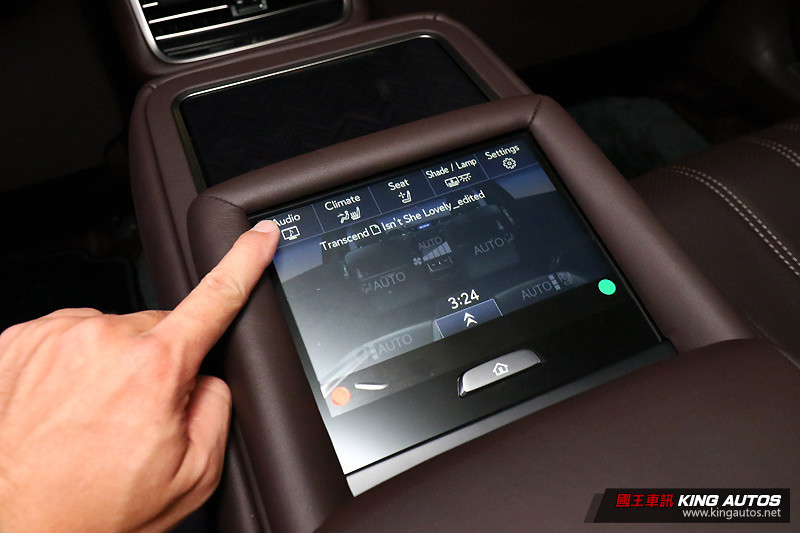 日本刀出鞘 新型《Lexus LS 500/500h》457萬起搶攻國內大型豪華房車市場 日本刀出鞘 新型《Lexus LS 500/500h》457萬起搶攻國內大型豪華房車市場