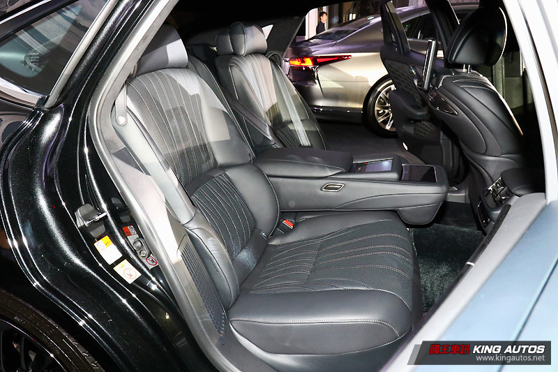 日本刀出鞘 新型《Lexus LS 500/500h》457萬起搶攻國內大型豪華房車市場 日本刀出鞘 新型《Lexus LS 500/500h》457萬起搶攻國內大型豪華房車市場