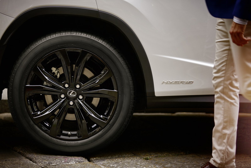 《Lexus RX》運動化Sport車型預告2018年2月歐洲登場 《Lexus RX》運動化Sport車型預告2018年2月歐洲登場