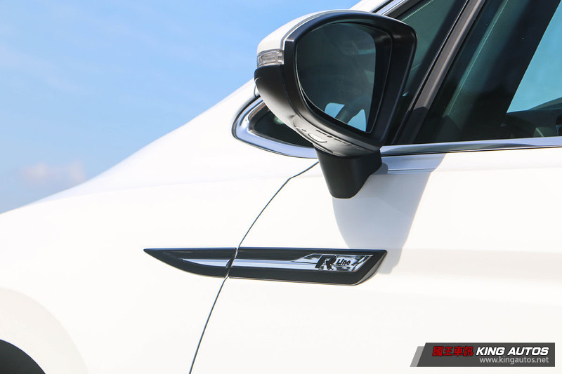 率性家庭號─《Volkswagen Touran 330 TDI R-Line》試駕報導 率性家庭號─《Volkswagen Touran 330 TDI R-Line》試駕報導