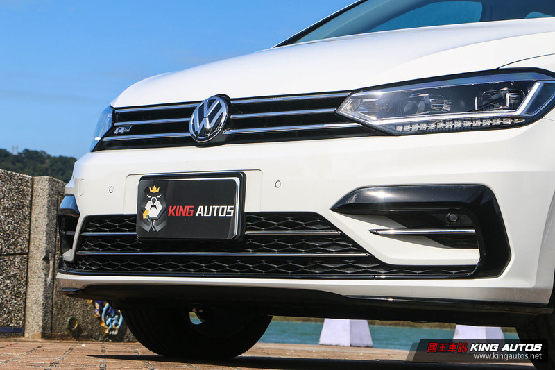 率性家庭號─《Volkswagen Touran 330 TDI R-Line》試駕報導 率性家庭號─《Volkswagen Touran 330 TDI R-Line》試駕報導