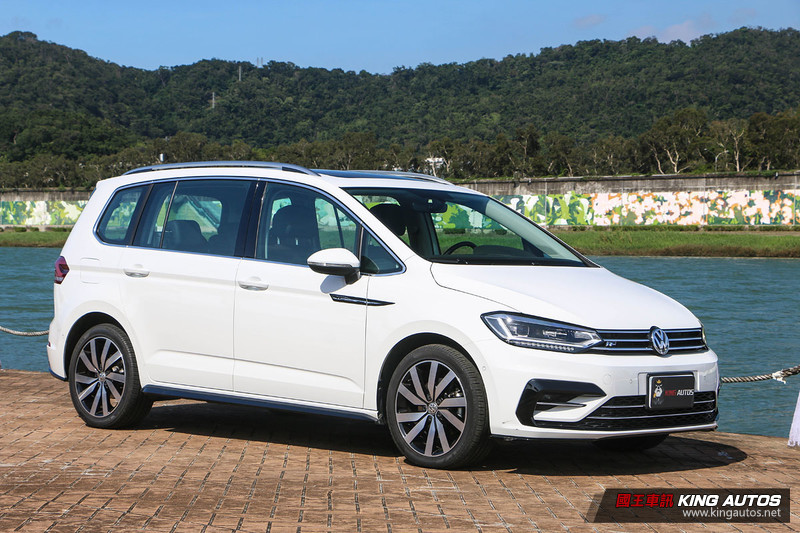 率性家庭號─《Volkswagen Touran 330 TDI R-Line》試駕報導 率性家庭號─《Volkswagen Touran 330 TDI R-Line》試駕報導