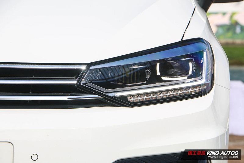 率性家庭號─《Volkswagen Touran 330 TDI R-Line》試駕報導 率性家庭號─《Volkswagen Touran 330 TDI R-Line》試駕報導