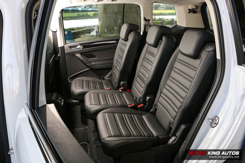 率性家庭號─《Volkswagen Touran 330 TDI R-Line》試駕報導 率性家庭號─《Volkswagen Touran 330 TDI R-Line》試駕報導