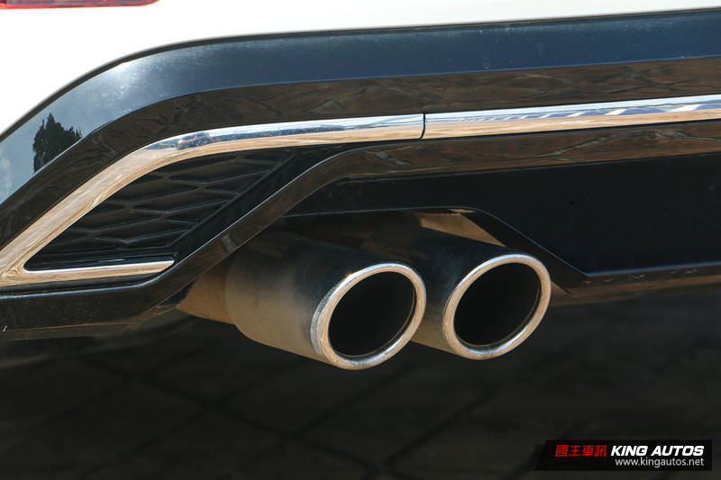 率性家庭號─《Volkswagen Touran 330 TDI R-Line》試駕報導 率性家庭號─《Volkswagen Touran 330 TDI R-Line》試駕報導