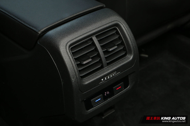 率性家庭號─《Volkswagen Touran 330 TDI R-Line》試駕報導 率性家庭號─《Volkswagen Touran 330 TDI R-Line》試駕報導