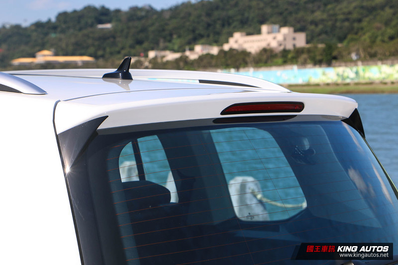 率性家庭號─《Volkswagen Touran 330 TDI R-Line》試駕報導 率性家庭號─《Volkswagen Touran 330 TDI R-Line》試駕報導