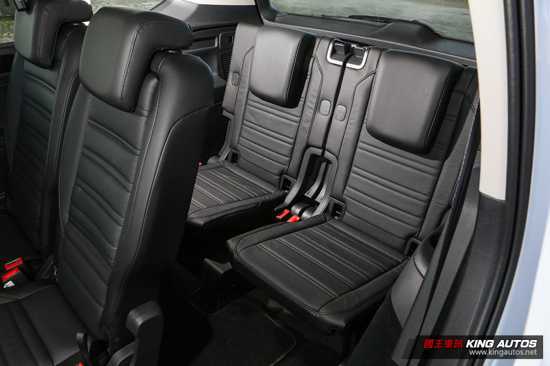 率性家庭號─《Volkswagen Touran 330 TDI R-Line》試駕報導 率性家庭號─《Volkswagen Touran 330 TDI R-Line》試駕報導