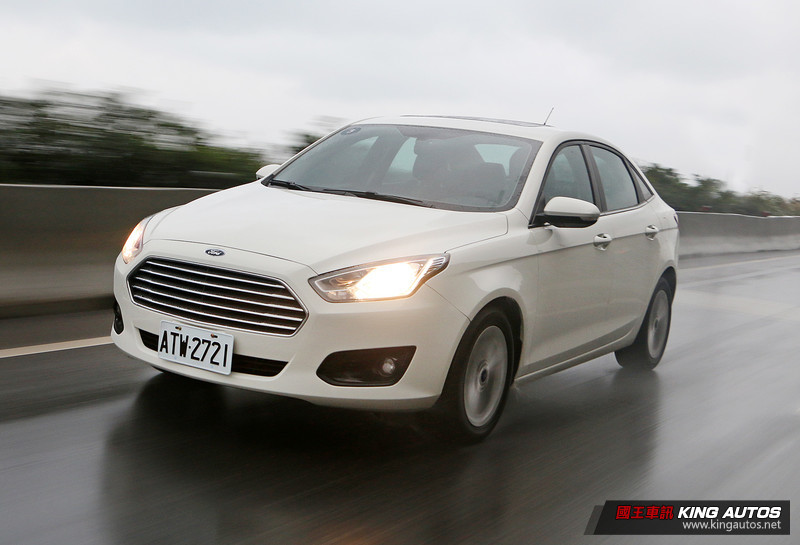 凡事不能只看表面─《Ford Escort》試駕,動態篇 凡事不能只看表面─《Ford Escort》試駕,動態篇