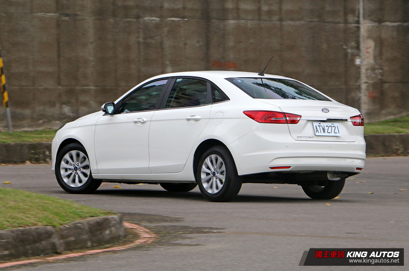 凡事不能只看表面─《Ford Escort》試駕,動態篇 凡事不能只看表面─《Ford Escort》試駕,動態篇