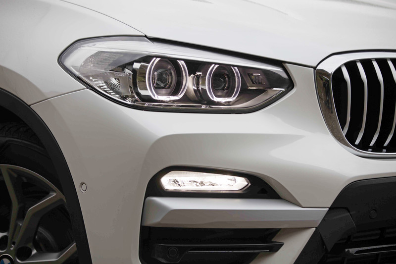 30i車型全面降價3萬元 新世代《BMW X3》239萬元起正式登台發表 30i車型全面降價3萬元 新世代《BMW X3》239萬元起正式登台發表