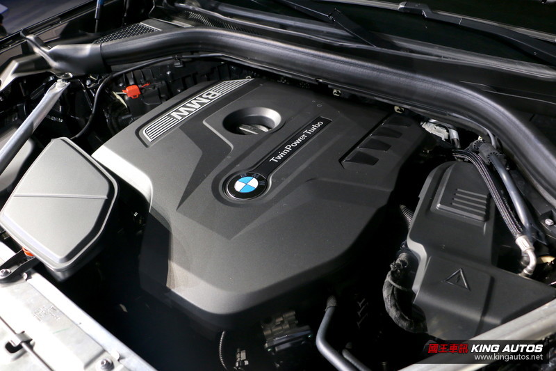 30i車型全面降價3萬元 新世代《BMW X3》239萬元起正式登台發表 30i車型全面降價3萬元 新世代《BMW X3》239萬元起正式登台發表