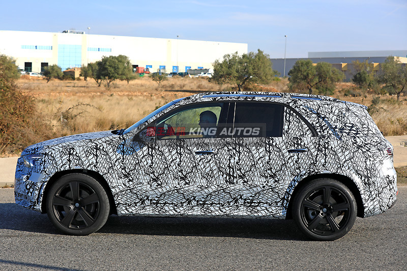 家族風貌引領產品世代革新 新一代《Mercedes-Benz GLE》再度現身 家族風貌引領產品世代革新 新一代《Mercedes-Benz GLE》再度現身
