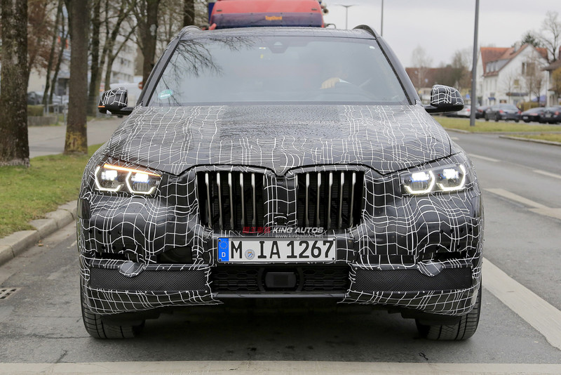 新一代G05《BMW X5》偽裝測試車再次曝光 有望2018年相見 新一代G05《BMW X5》偽裝測試車再次曝光 有望2018年相見