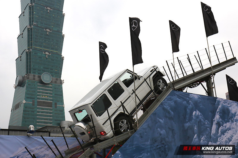 鋼鐵巨山「Iron Schöckl」降臨信義區 《Mercedes-Benz》越野體驗營開跑 鋼鐵巨山「Iron Schöckl」降臨信義區 《Mercedes-Benz》越野體驗營開跑