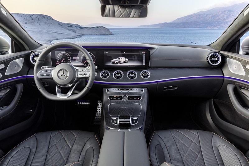 換上新世代直六渦輪引擎 第三代《Mercedes-Benz CLS》洛杉磯車展發表 換上新世代直六渦輪引擎 第三代《Mercedes-Benz CLS》洛杉磯車展發表