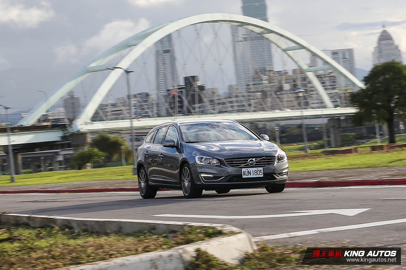 質感細膩更勝以往─《Volvo V60 》D3安全旗艦版試駕報導 質感細膩更勝以往─《Volvo V60 》D3安全旗艦版試駕報導