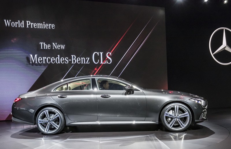 換上新世代直六渦輪引擎 第三代《Mercedes-Benz CLS》洛杉磯車展發表 換上新世代直六渦輪引擎 第三代《Mercedes-Benz CLS》洛杉磯車展發表