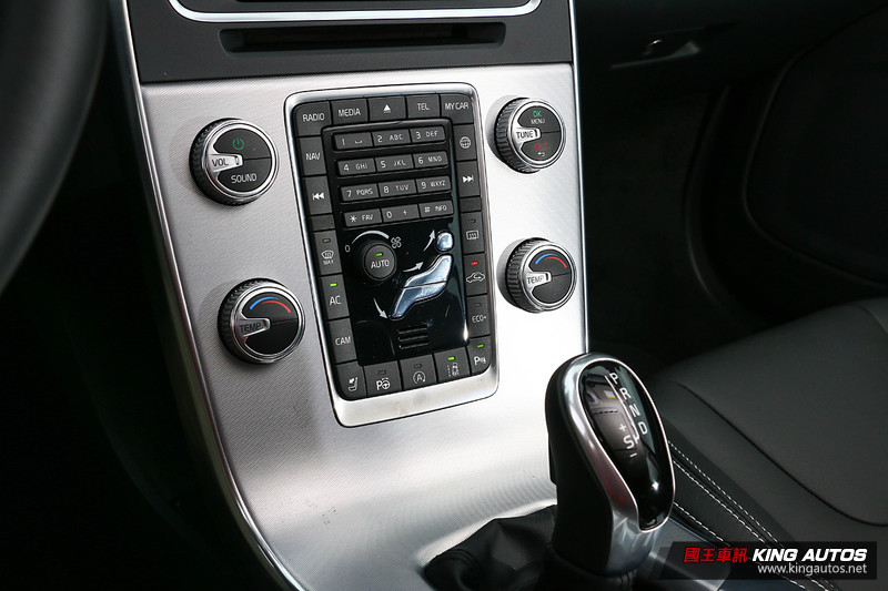 質感細膩更勝以往─《Volvo V60 》D3安全旗艦版試駕報導 質感細膩更勝以往─《Volvo V60 》D3安全旗艦版試駕報導