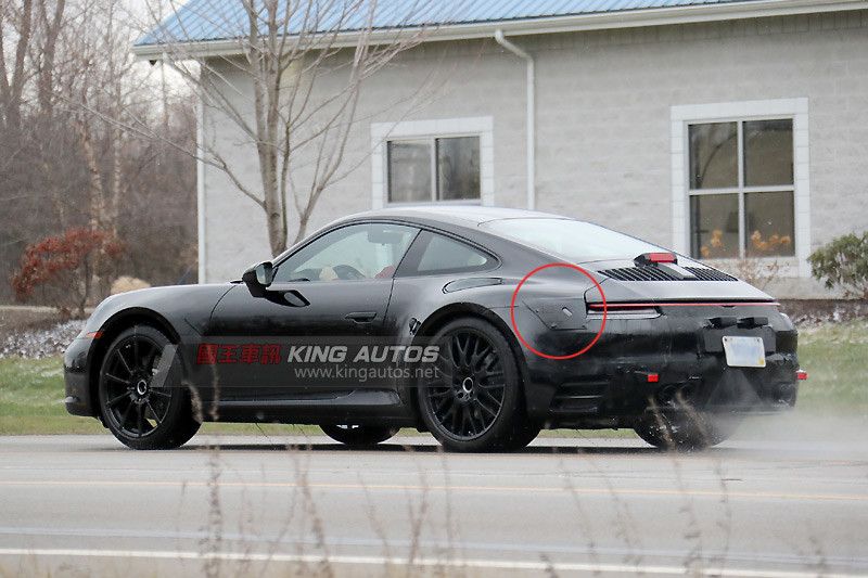 難敵數位化趨勢 新世代《Porsche 911》內裝設計完整露出 難敵數位化趨勢 新世代《Porsche 911》內裝設計完整露出