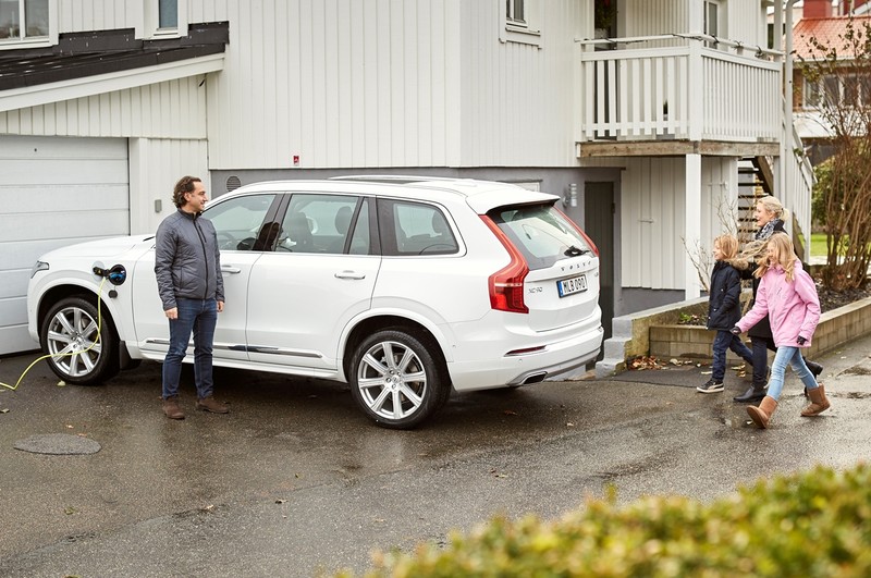 更貼近消費者需求 《Volvo XC90》全自動駕駛提供瑞典家庭上路實測 更貼近消費者需求 《Volvo XC90》全自動駕駛提供瑞典家庭上路實測