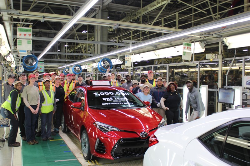 《Toyota Corolla》美國密西西比工廠第100萬輛新車誕生 《Toyota Corolla》美國密西西比工廠第100萬輛新車誕生