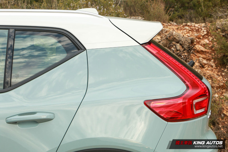 年輕,不僅在於視覺─《Volvo XC40》西班牙巴塞隆納試駕,上篇 年輕,不僅在於視覺─《Volvo XC40》西班牙巴塞隆納試駕,上篇