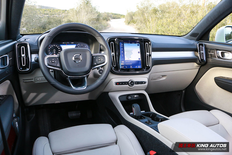 年輕,不僅在於視覺─《Volvo XC40》西班牙巴塞隆納試駕,上篇 年輕,不僅在於視覺─《Volvo XC40》西班牙巴塞隆納試駕,上篇