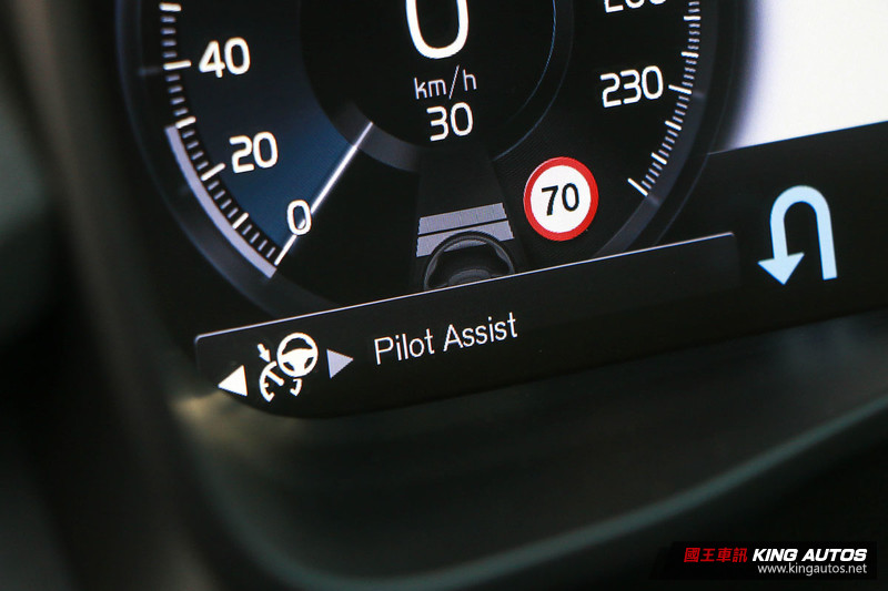 年輕,不僅在於視覺─《Volvo XC40》西班牙巴塞隆納試駕,上篇 年輕,不僅在於視覺─《Volvo XC40》西班牙巴塞隆納試駕,上篇