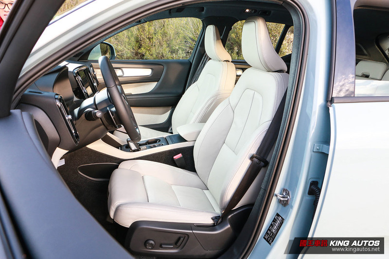 年輕,不僅在於視覺─《Volvo XC40》西班牙巴塞隆納試駕,上篇 年輕,不僅在於視覺─《Volvo XC40》西班牙巴塞隆納試駕,上篇