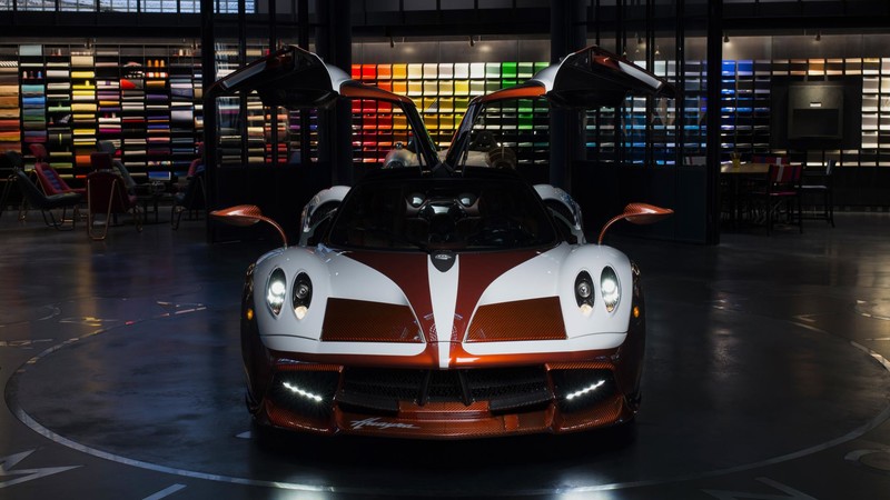 致敬《Fiat》傳奇概念 《Pagani》發表《Huayra Lampo》 致敬《Fiat》傳奇概念 《Pagani》發表《Huayra Lampo》