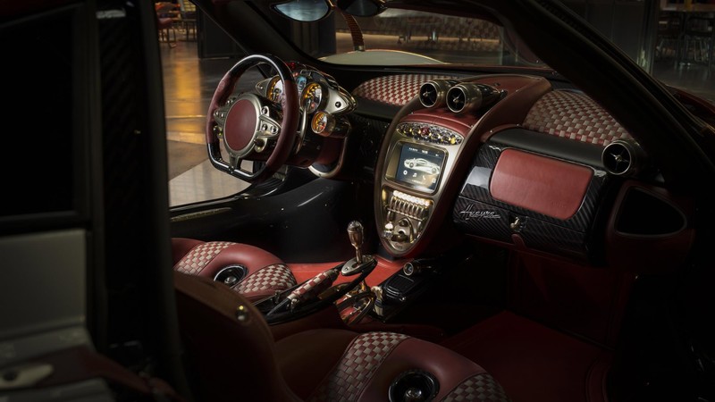 致敬《Fiat》傳奇概念 《Pagani》發表《Huayra Lampo》 致敬《Fiat》傳奇概念 《Pagani》發表《Huayra Lampo》