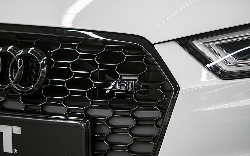 500hp級數性能上身 ABT操刀《Audi RS 3 Sportback》創造究極四環鋼砲 500hp級數性能上身 ABT操刀《Audi RS 3 Sportback》創造究極四環鋼砲