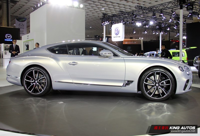 2018台北車展:《Aston Martin Vantage/Bentley Continental GT/McLaren》展演英 2018台北車展:《Aston Martin Vantage/Bentley Continental GT/McLaren》展演英