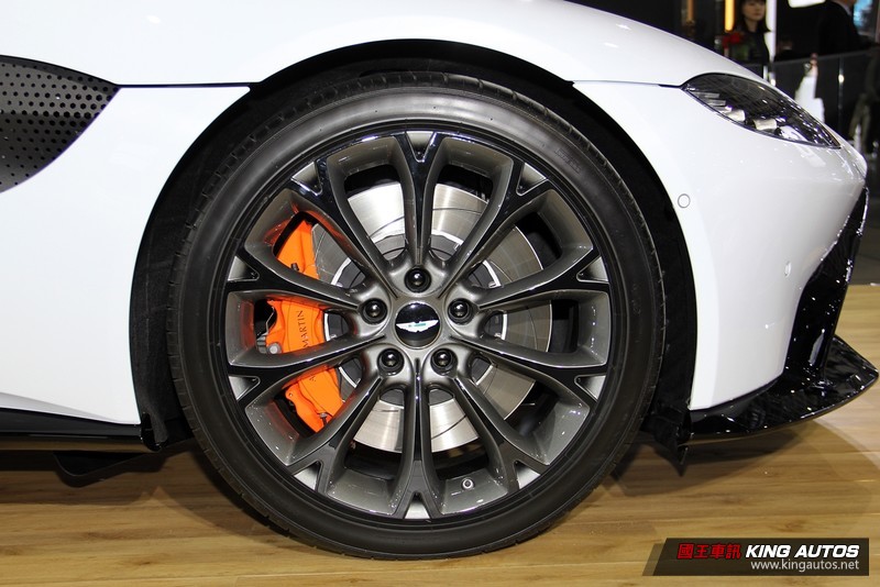 2018台北車展:《Aston Martin Vantage/Bentley Continental GT/McLaren》展演英 2018台北車展:《Aston Martin Vantage/Bentley Continental GT/McLaren》展演英