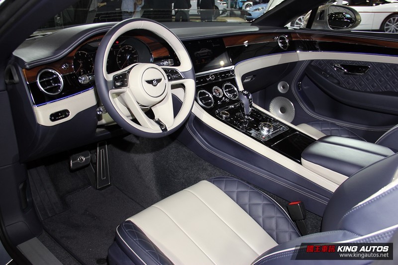 2018台北車展:《Aston Martin Vantage/Bentley Continental GT/McLaren》展演英 2018台北車展:《Aston Martin Vantage/Bentley Continental GT/McLaren》展演英