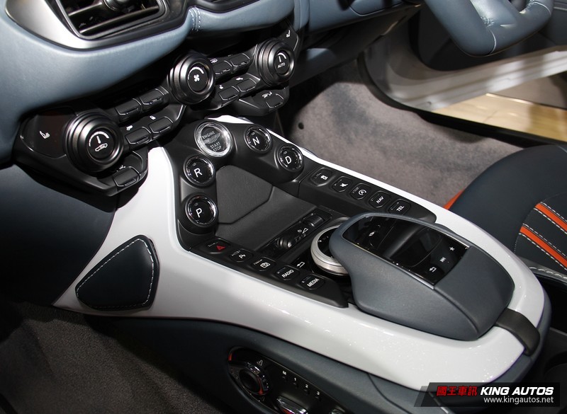 2018台北車展:《Aston Martin Vantage/Bentley Continental GT/McLaren》展演英 2018台北車展:《Aston Martin Vantage/Bentley Continental GT/McLaren》展演英